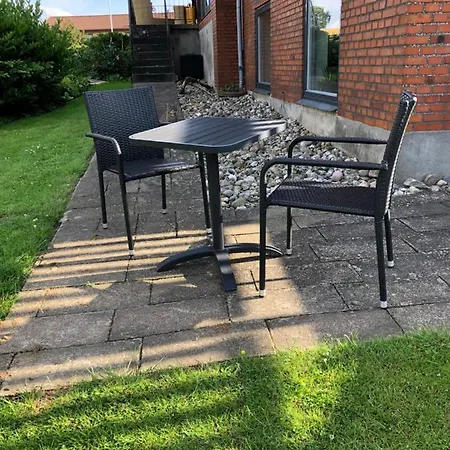 Dybbol, Accommodatie bij particulieren