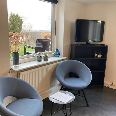 Dybbol, Accommodatie bij particulieren *